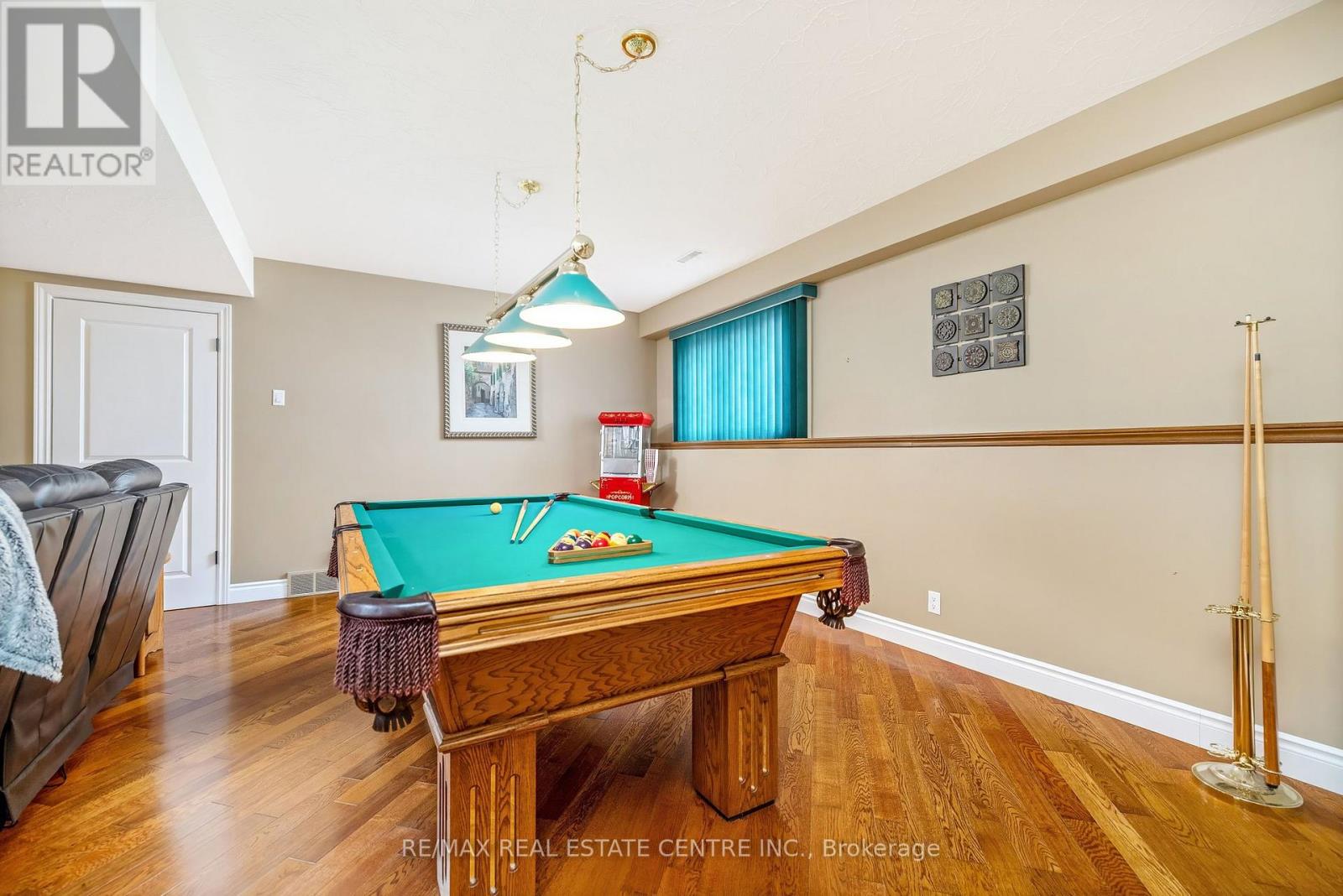 9 Cloverdale Crescent, Wilmot, Ontario  N0B 2H0 - Photo 18 - X12922432