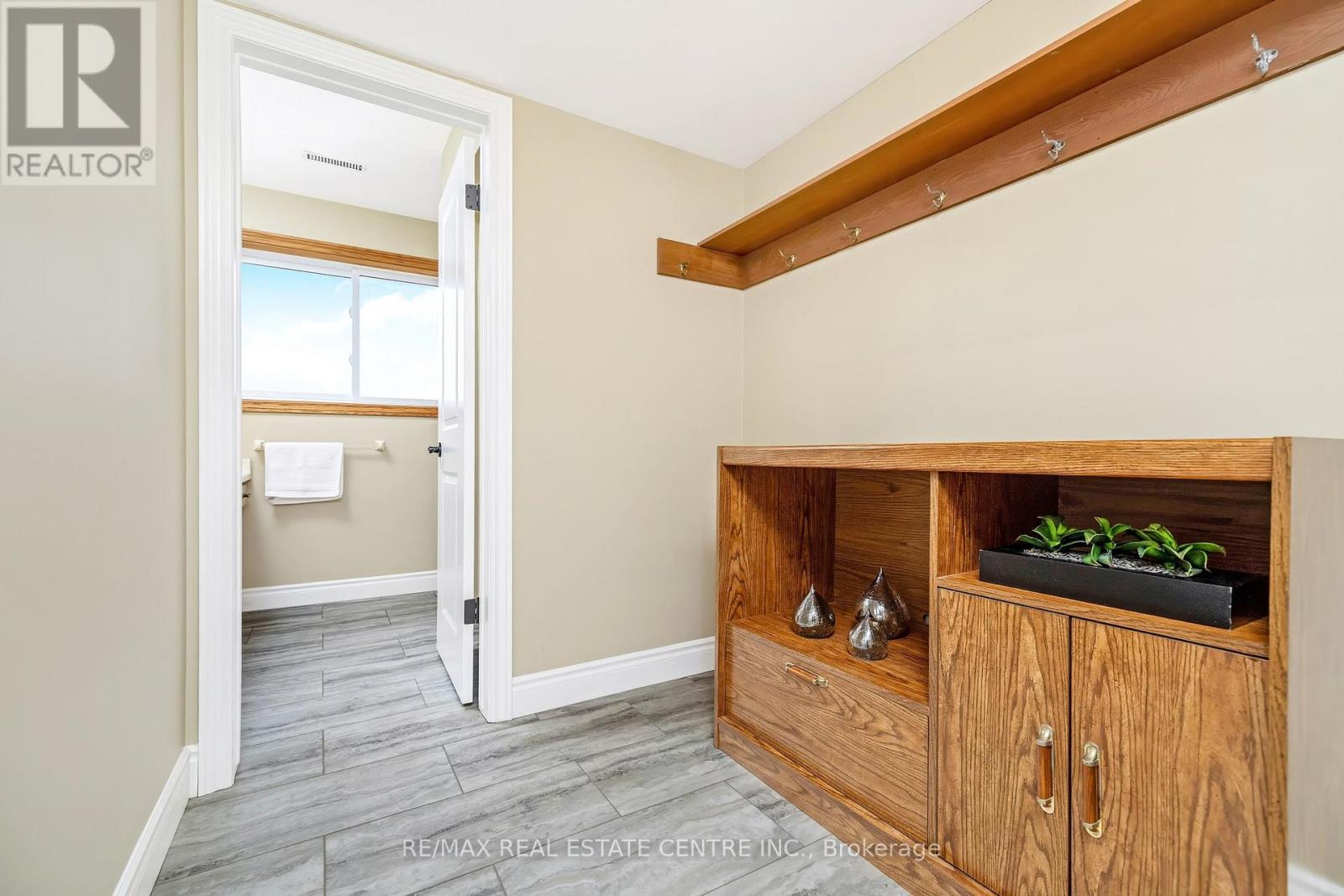 9 Cloverdale Crescent, Wilmot, Ontario  N0B 2H0 - Photo 21 - X12922432