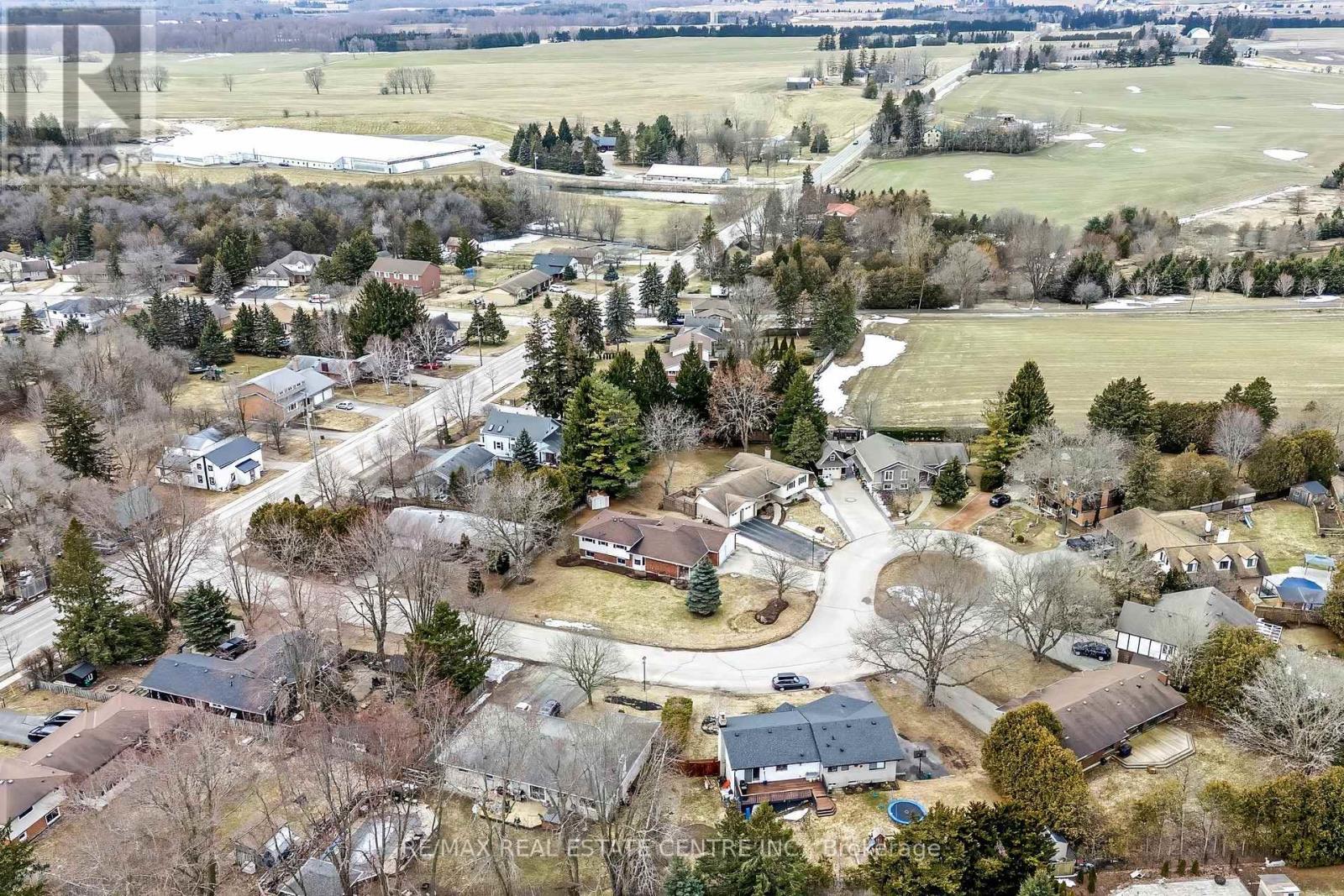 9 Cloverdale Crescent, Wilmot, Ontario  N0B 2H0 - Photo 38 - X12922432