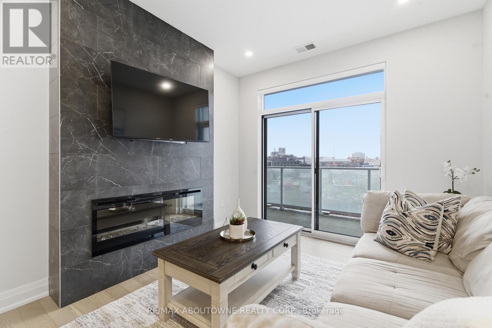 506 - 71 Wyndham Street S, Guelph, Ontario  N1E 0T7 - Photo 16 - X12922450