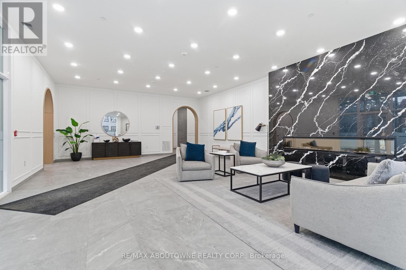 506 - 71 Wyndham Street S, Guelph, Ontario  N1E 0T7 - Photo 8 - X12922450