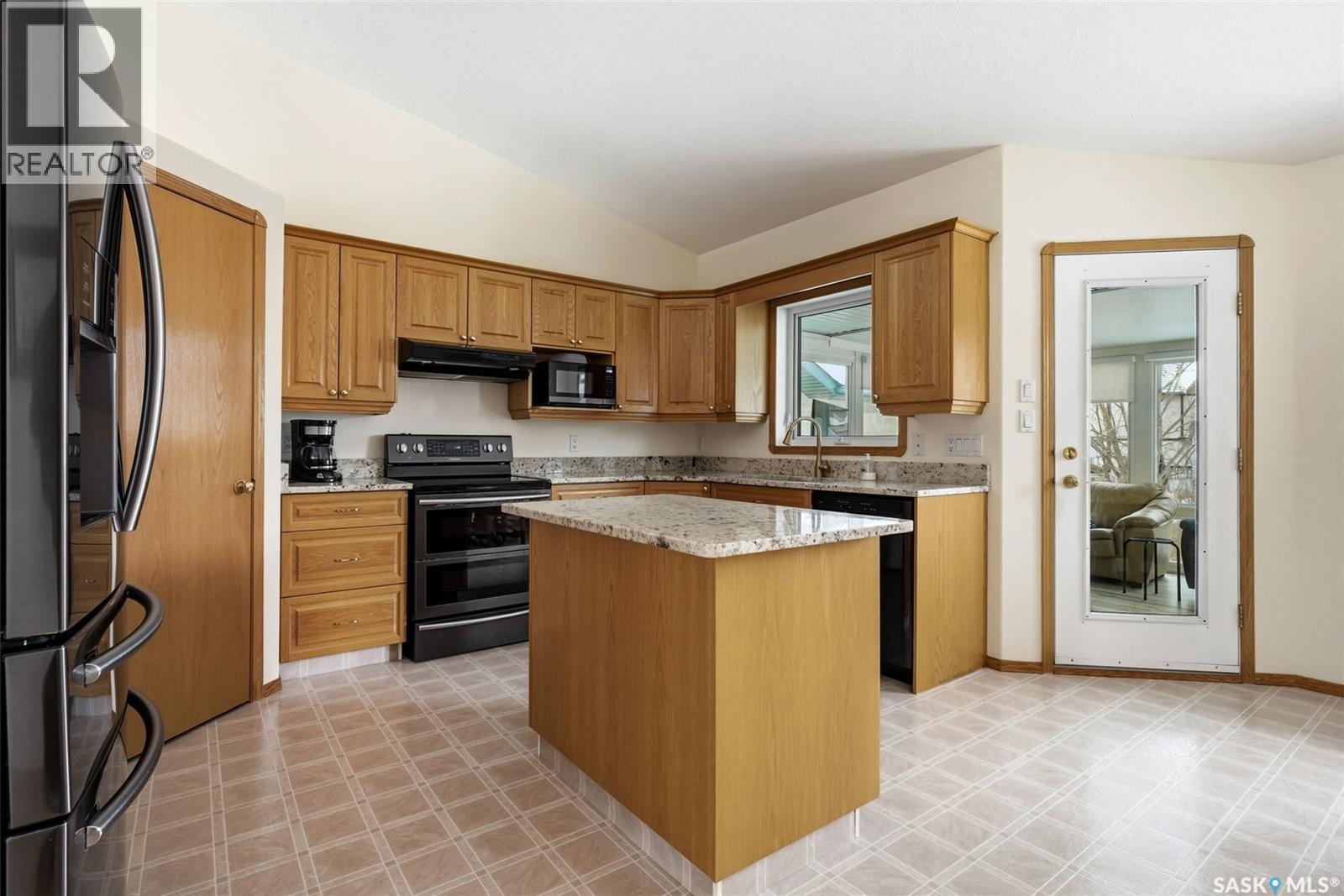 5971 Mallard Way, Regina, Saskatchewan  S4T 7X6 - Photo 14 - SK031296