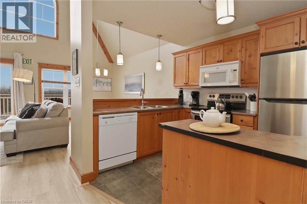 170 Snowbridge Way Unit# 222, The Blue Mountains, Ontario  L9Y 0V1 - Photo 14 - 40814592