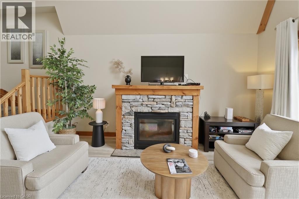 170 Snowbridge Way Unit# 222, The Blue Mountains, Ontario  L9Y 0V1 - Photo 2 - 40814592