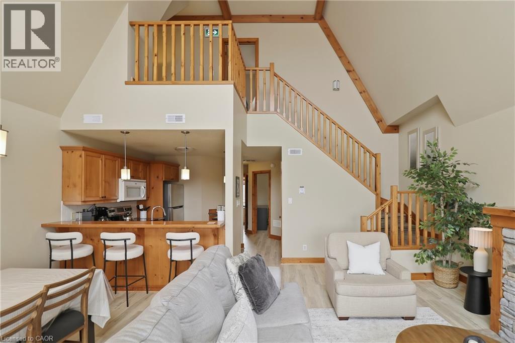 170 Snowbridge Way Unit# 222, The Blue Mountains, Ontario  L9Y 0V1 - Photo 3 - 40814592