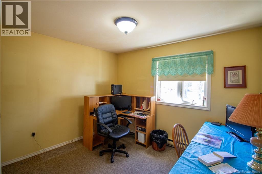 24 Pleasant Street, Hampton, New Brunswick  E5N 6A5 - Photo 19 - NB135695
