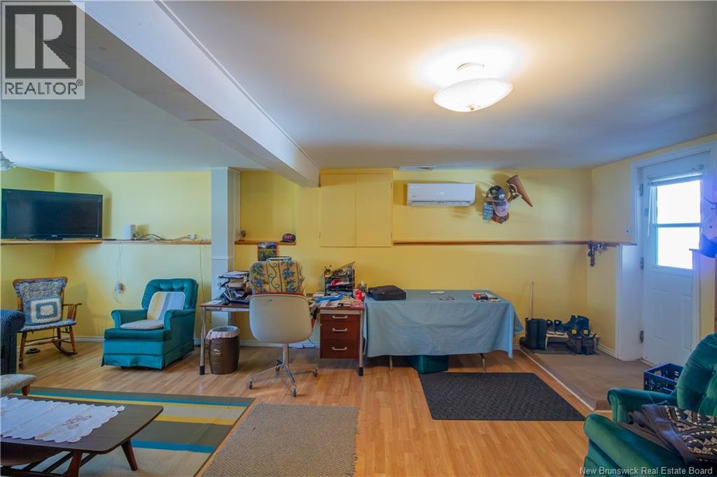 24 Pleasant Street, Hampton, New Brunswick  E5N 6A5 - Photo 28 - NB135695