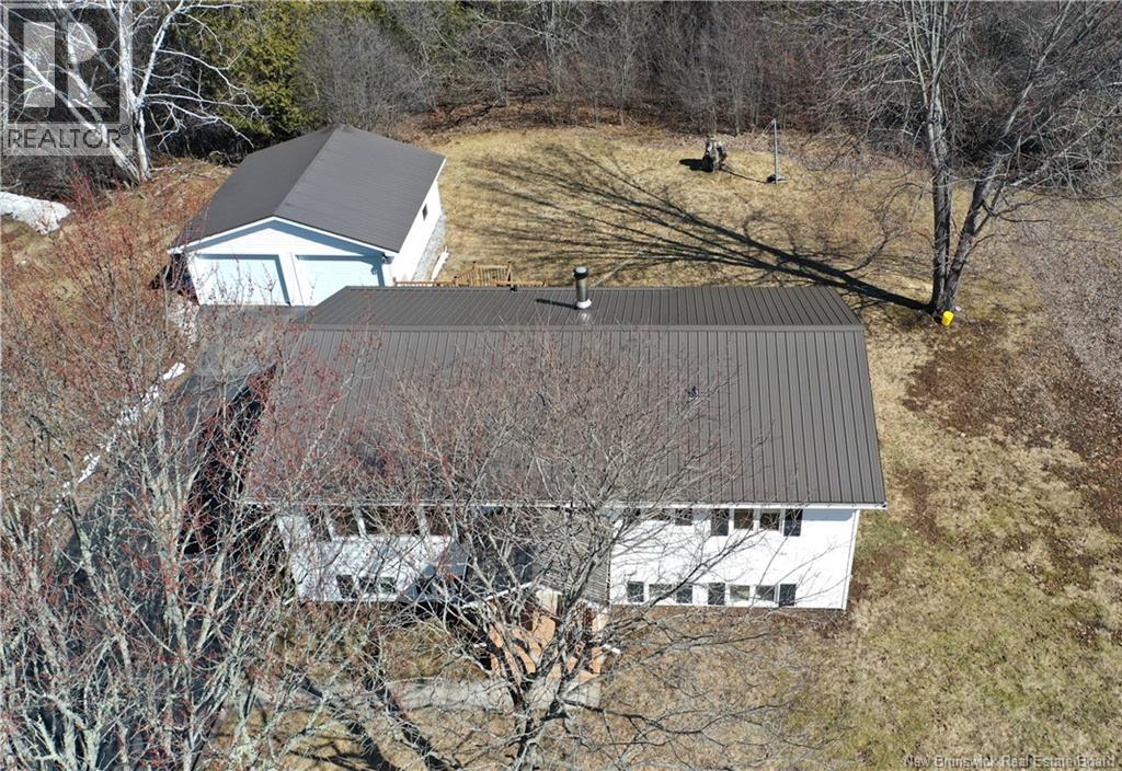 24 Pleasant Street, Hampton, New Brunswick  E5N 6A5 - Photo 36 - NB135695