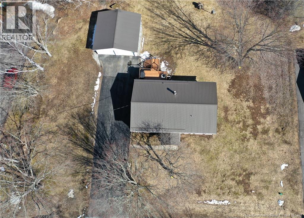 24 Pleasant Street, Hampton, New Brunswick  E5N 6A5 - Photo 40 - NB135695