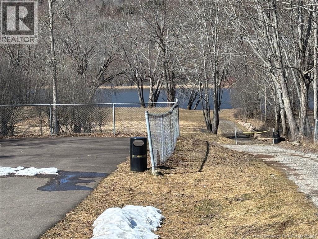 24 Pleasant Street, Hampton, New Brunswick  E5N 6A5 - Photo 48 - NB135695