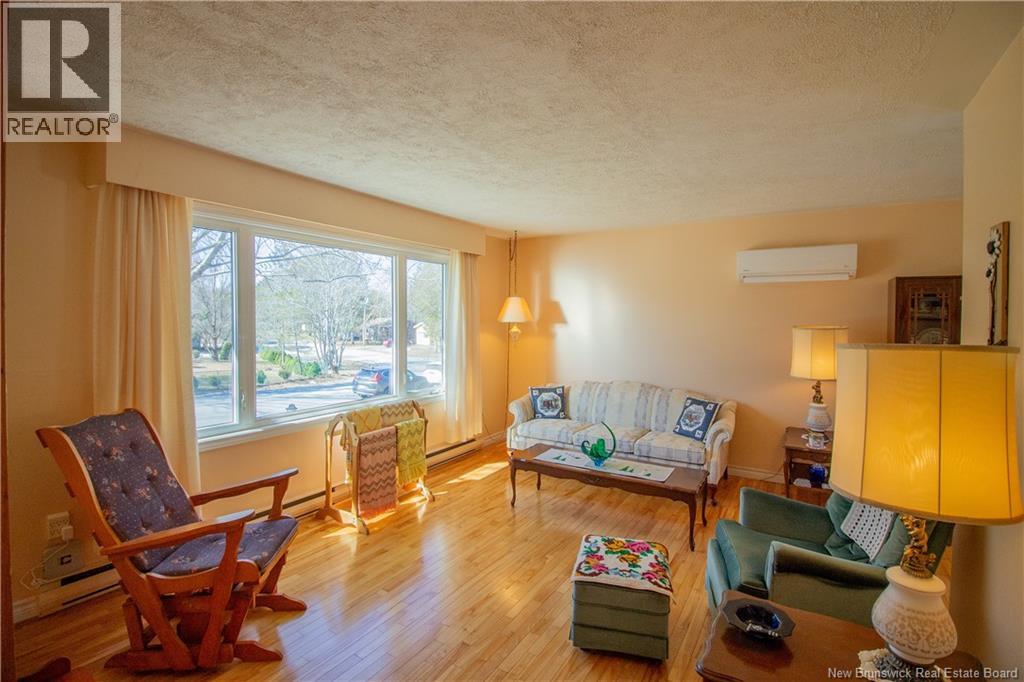 24 Pleasant Street, Hampton, New Brunswick  E5N 6A5 - Photo 7 - NB135695