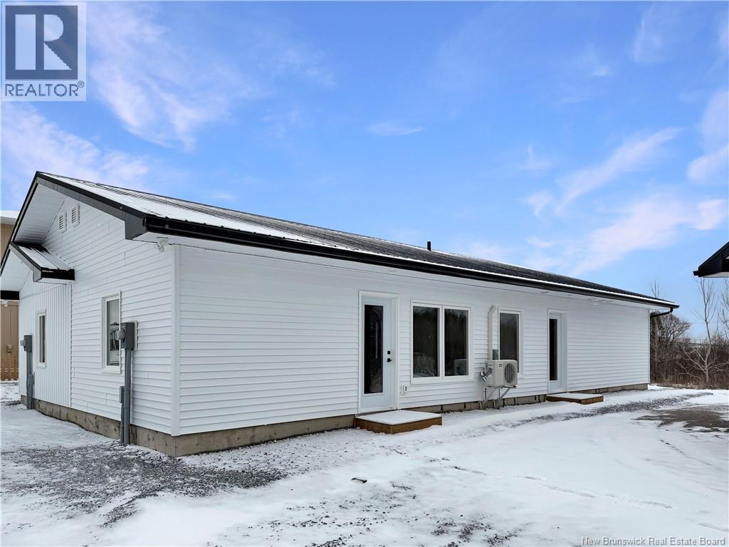 5 Berryman Street, Saint John, New Brunswick  E2J 0E4 - Photo 1 - NB135596