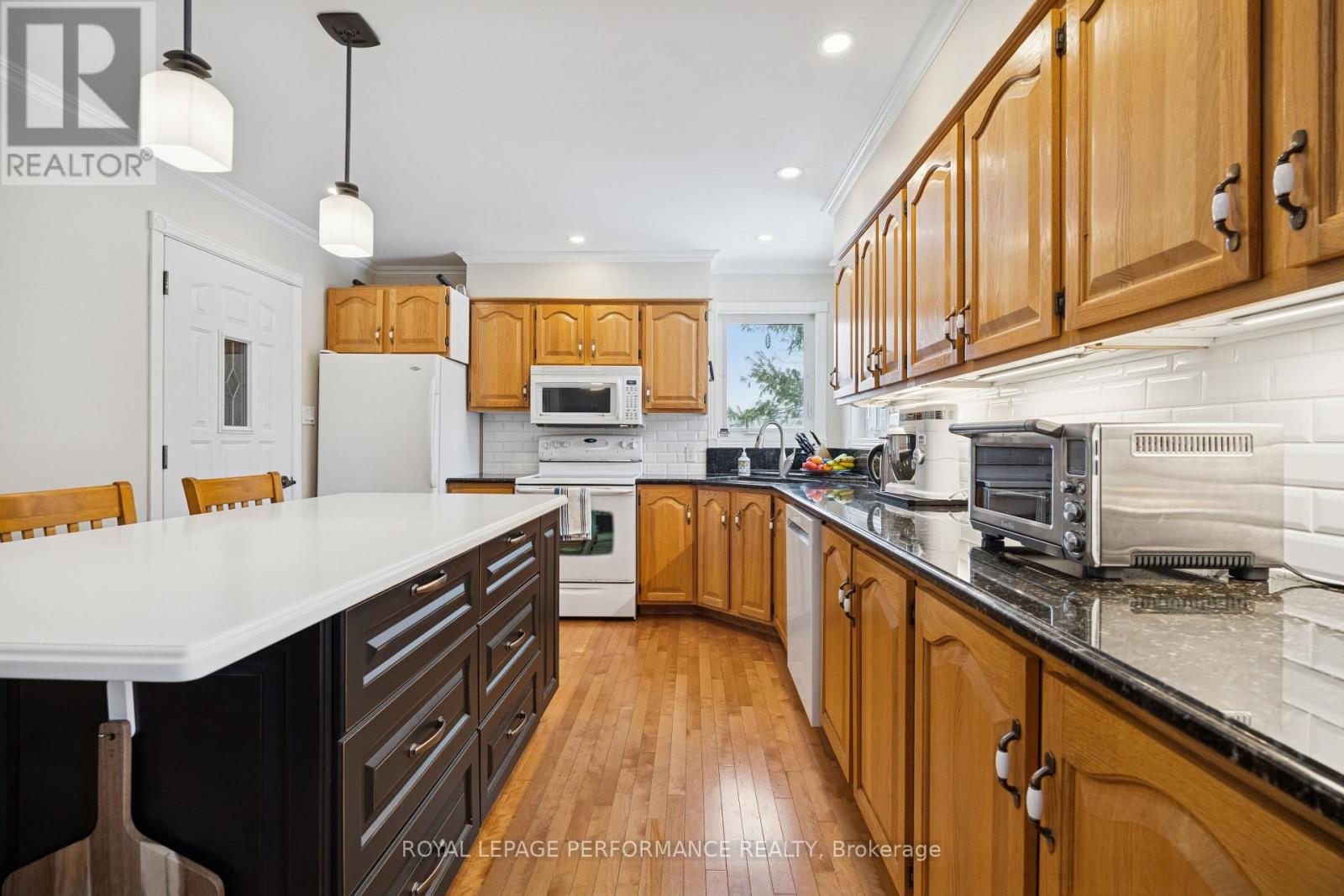 19644 Marcoux Road, North Glengarry, Ontario  K0C 1A0 - Photo 12 - X12922470