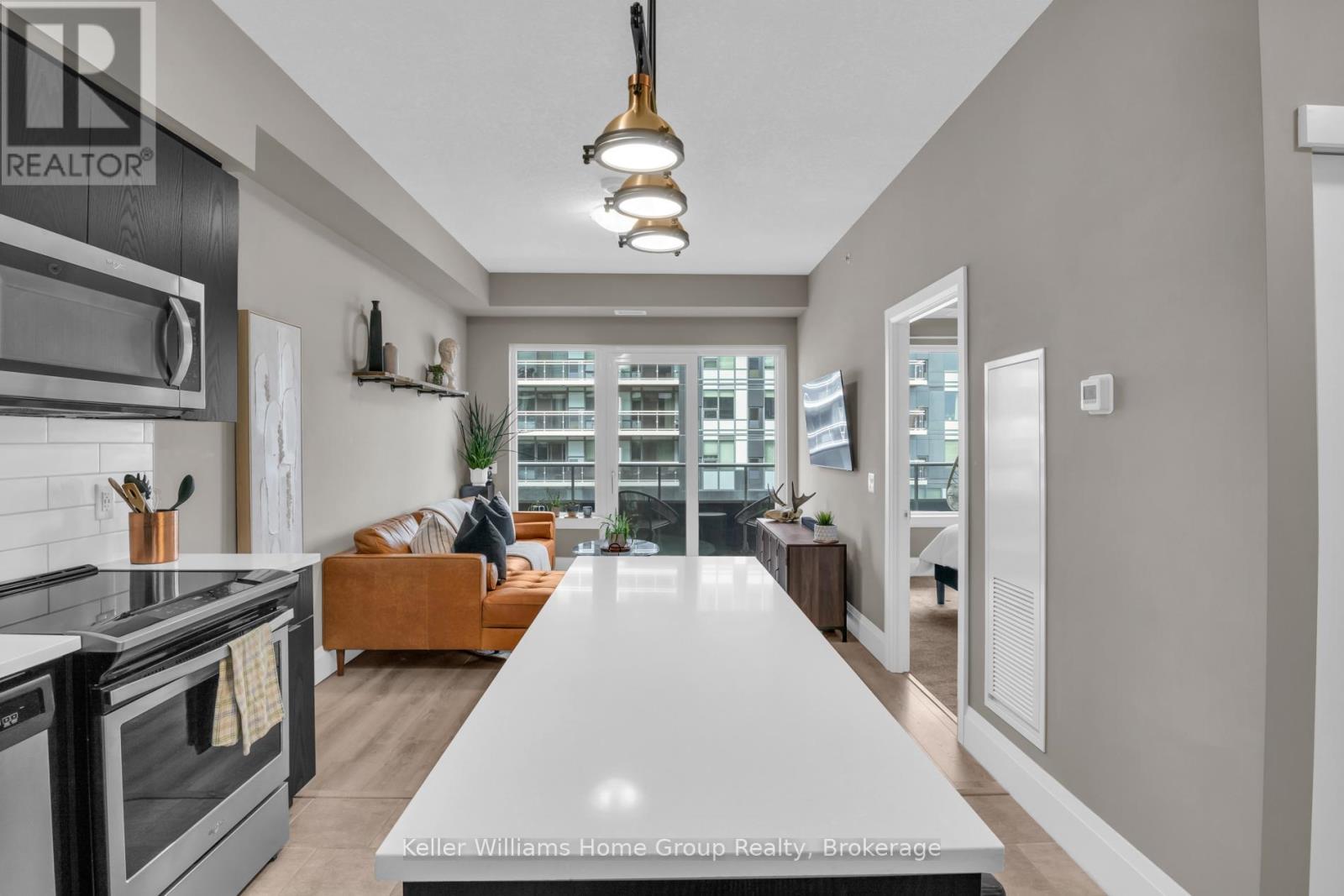 515 - 73 Arthur Street S, Guelph, Ontario  N1E 0S6 - Photo 2 - X12922488