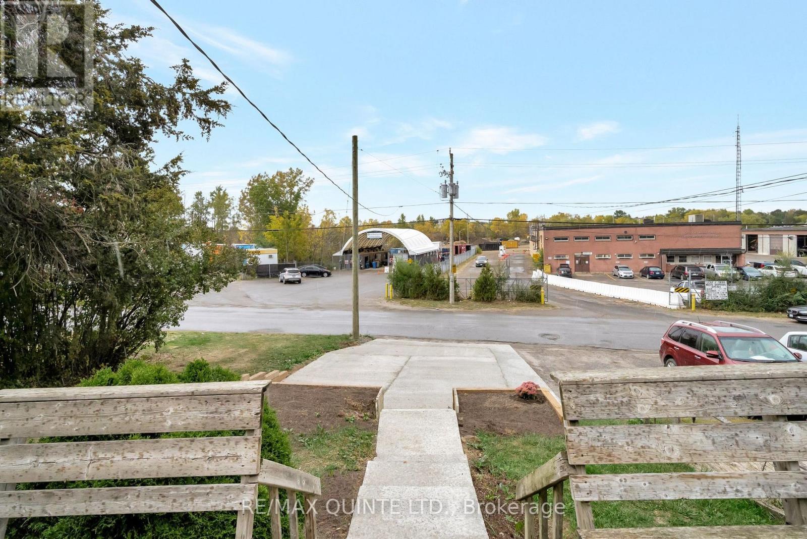 78 Wallbridge Cres Crescent, Belleville, Ontario  K8P 1Z4 - Photo 11 - X12922462