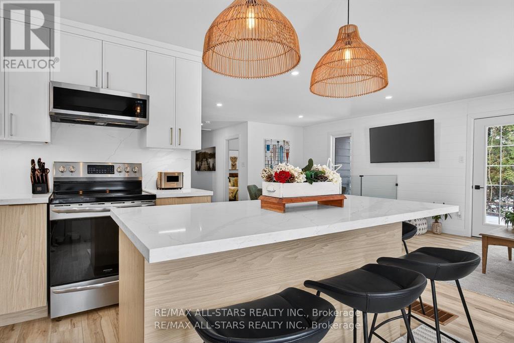 194 Snug Harbour Road, Kawartha Lakes, Ontario  K9V 4R6 - Photo 11 - X12922474