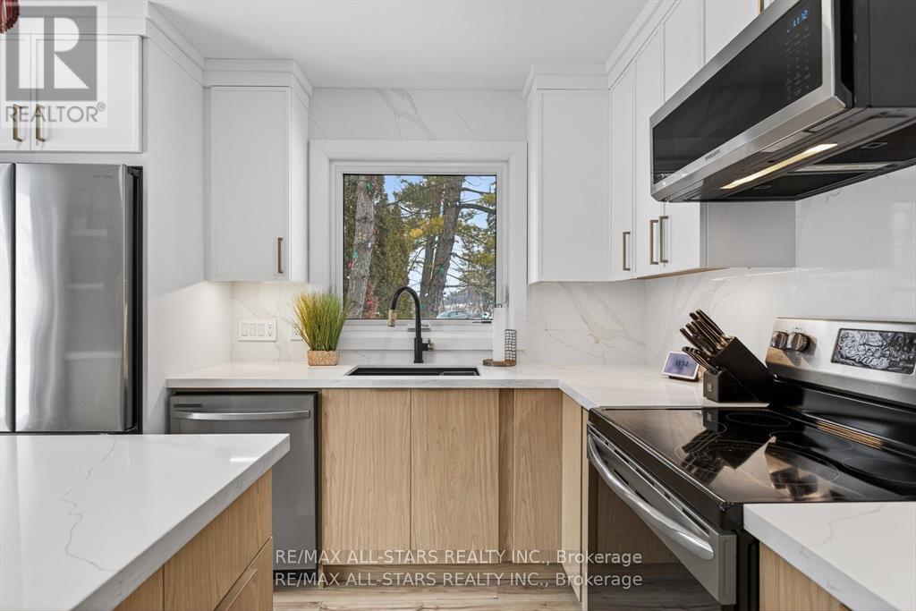 194 Snug Harbour Road, Kawartha Lakes, Ontario  K9V 4R6 - Photo 13 - X12922474