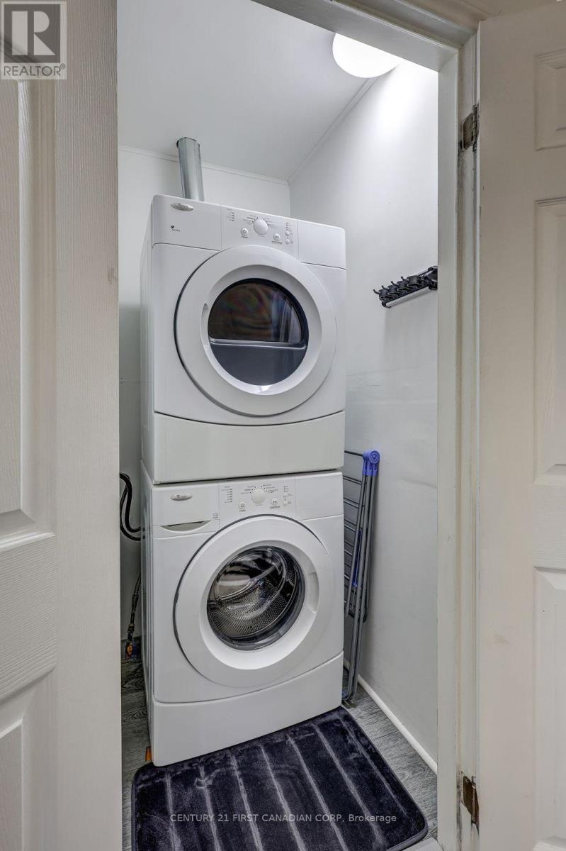 691 Emery Street E, London South, Ontario  N6C 2G3 - Photo 27 - X12922464