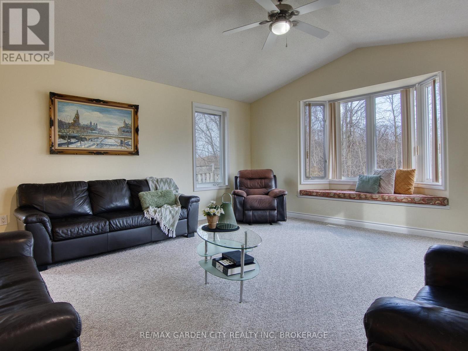 75 Jackson Court E, Welland, Ontario  L3C 7G4 - Photo 14 - X12922494