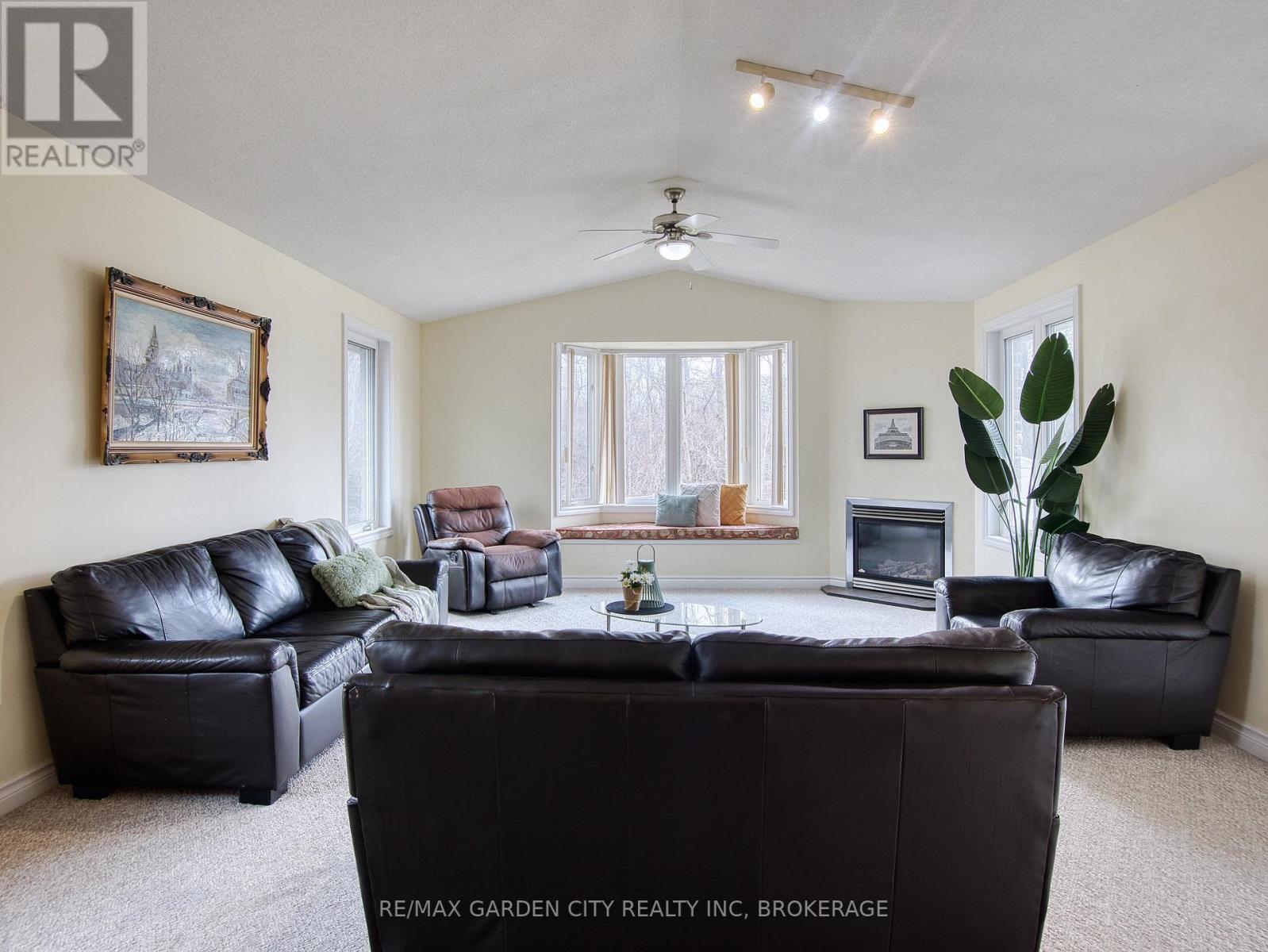 75 Jackson Court E, Welland, Ontario  L3C 7G4 - Photo 15 - X12922494