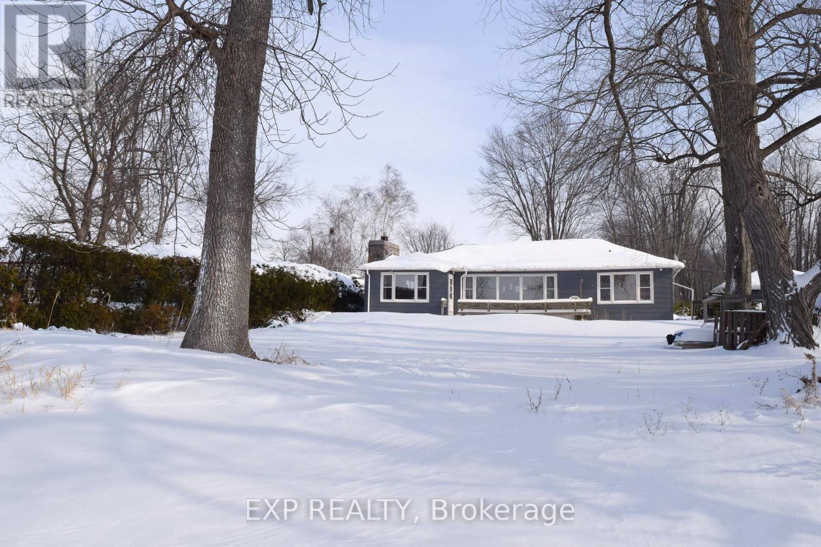 28 Mcrae Beach Road S, Georgina, Ontario  L0E 1L0 - Photo 7 - N12766404