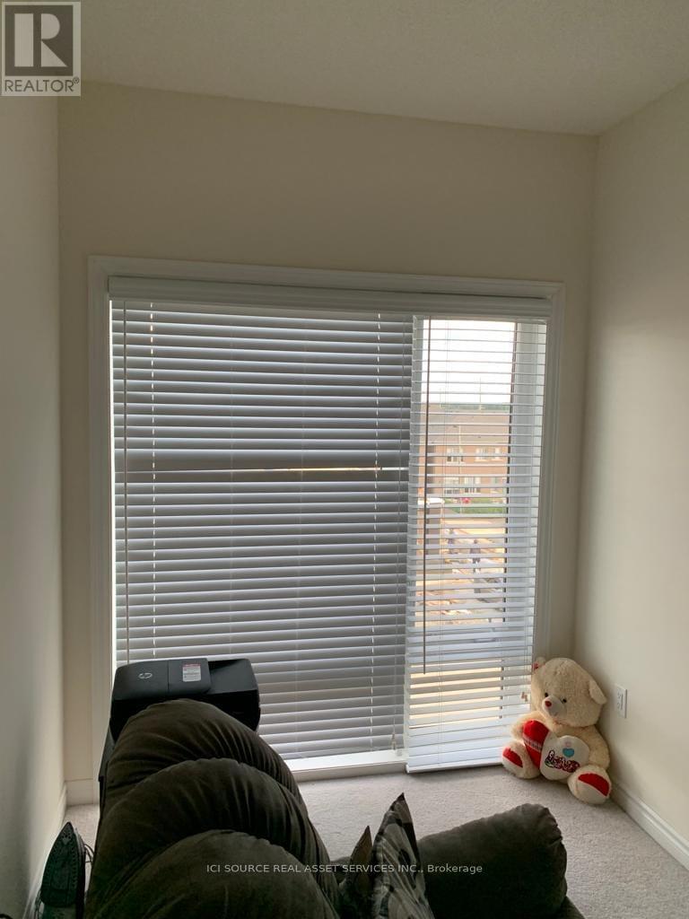 60 Donald Ficht Crescent, Brampton, Ontario  L7A 5H6 - Photo 12 - W12922482