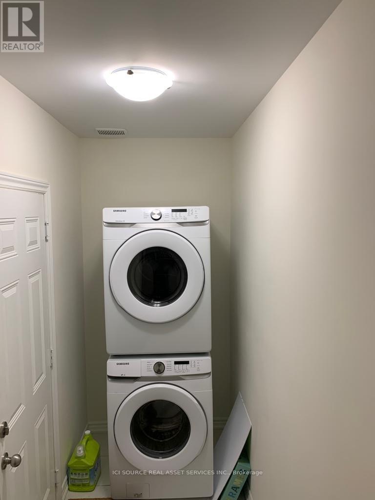 60 Donald Ficht Crescent, Brampton, Ontario  L7A 5H6 - Photo 16 - W12922482