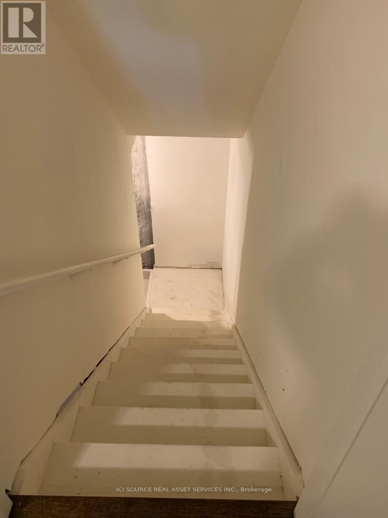 60 Donald Ficht Crescent, Brampton, Ontario  L7A 5H6 - Photo 18 - W12922482