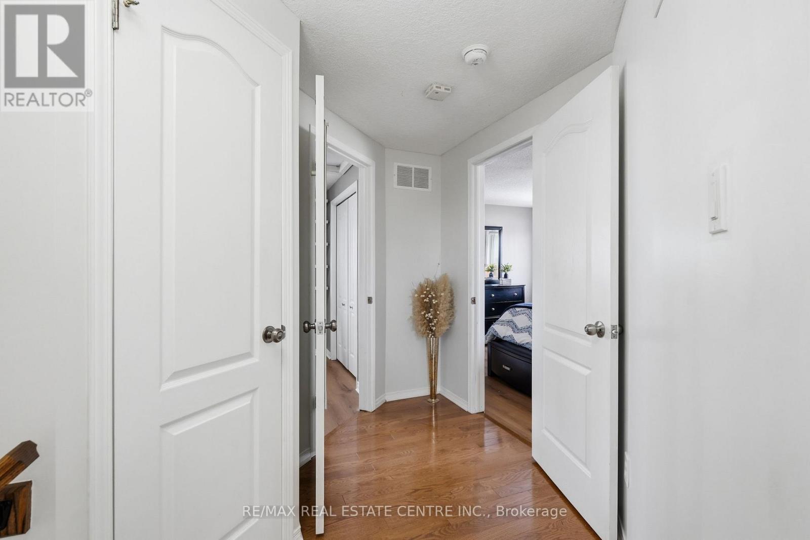 321 Montgomery Boulevard, Orangeville, Ontario  L9W 5G7 - Photo 17 - W12922484