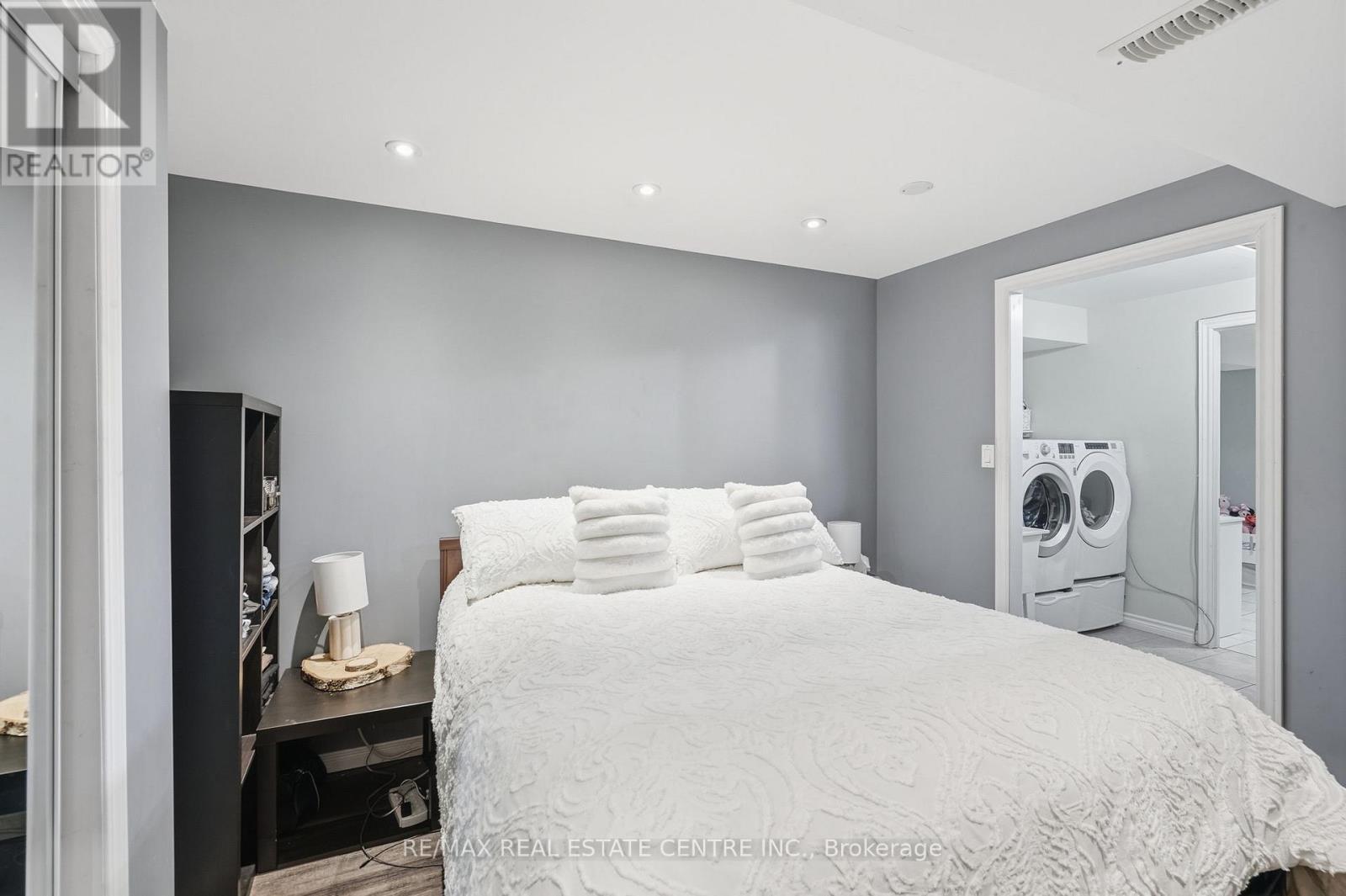 321 Montgomery Boulevard, Orangeville, Ontario  L9W 5G7 - Photo 36 - W12922484