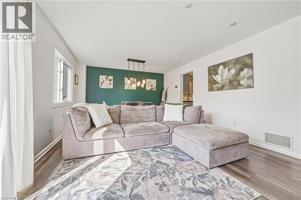 2055 Walkers Line Unit# 242, Burlington, Ontario  L7M 4B5 - Photo 5 - 40814129