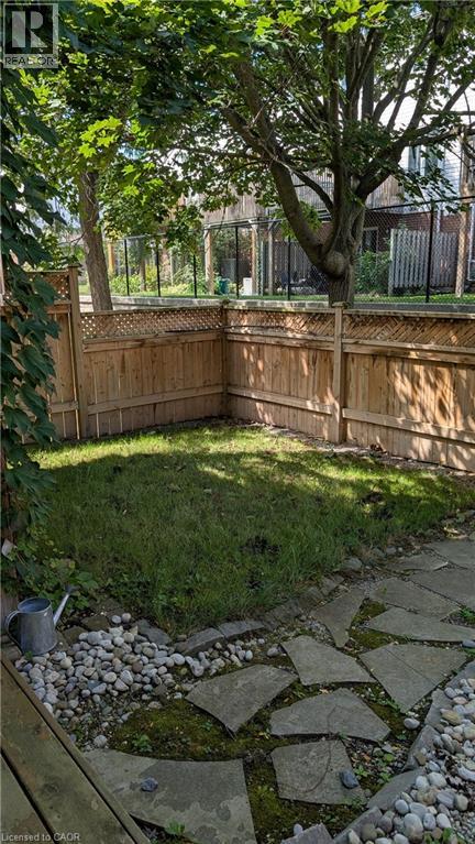 54 Green Valley Drive Unit# 12, Kitchener, Ontario  N2P 1Z9 - Photo 27 - 40814029