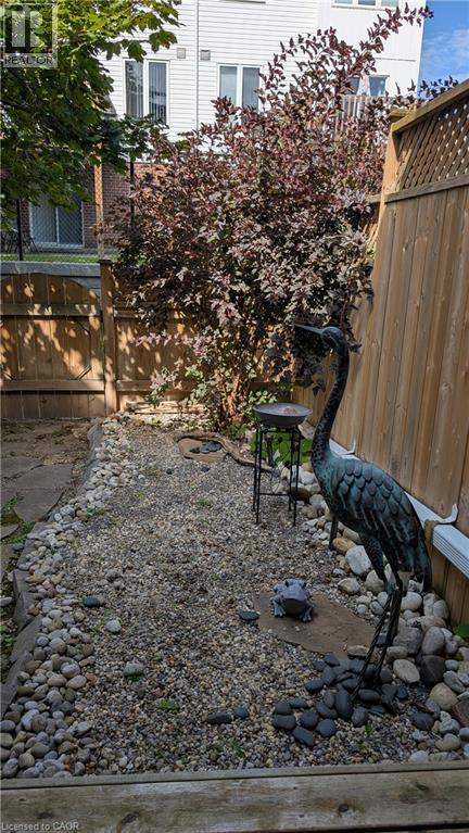 54 Green Valley Drive Unit# 12, Kitchener, Ontario  N2P 1Z9 - Photo 28 - 40814029