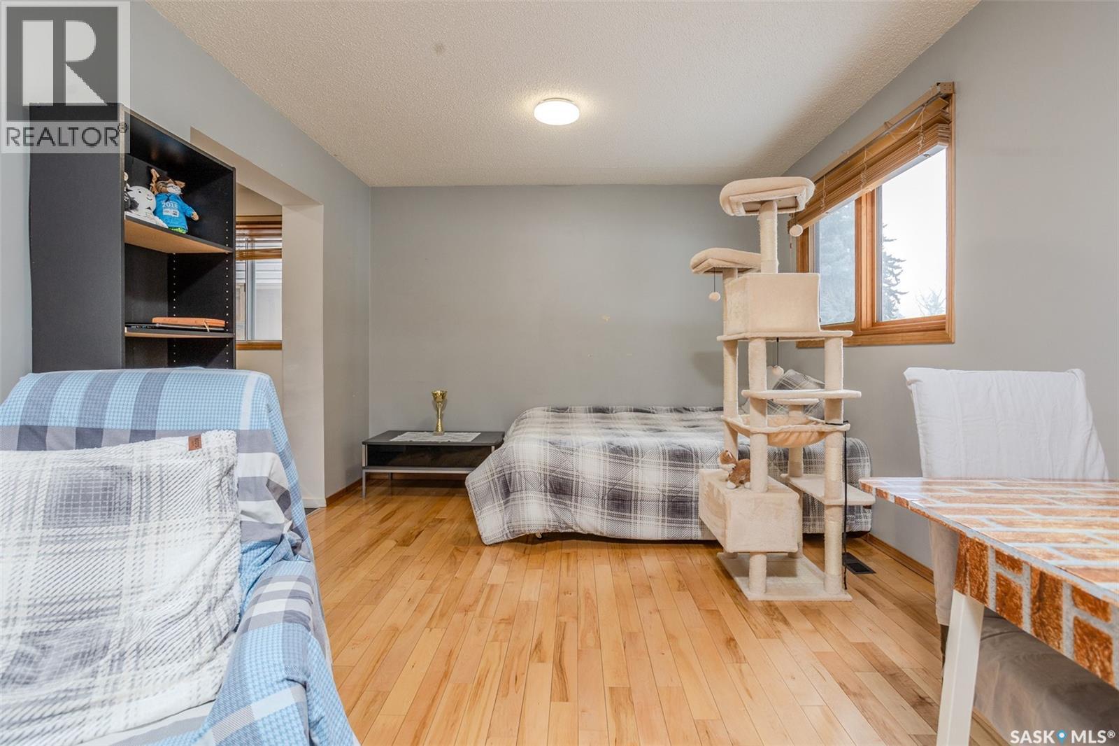 60 Clark Crescent, Saskatoon, Saskatchewan  S7H 3L9 - Photo 5 - SK031344