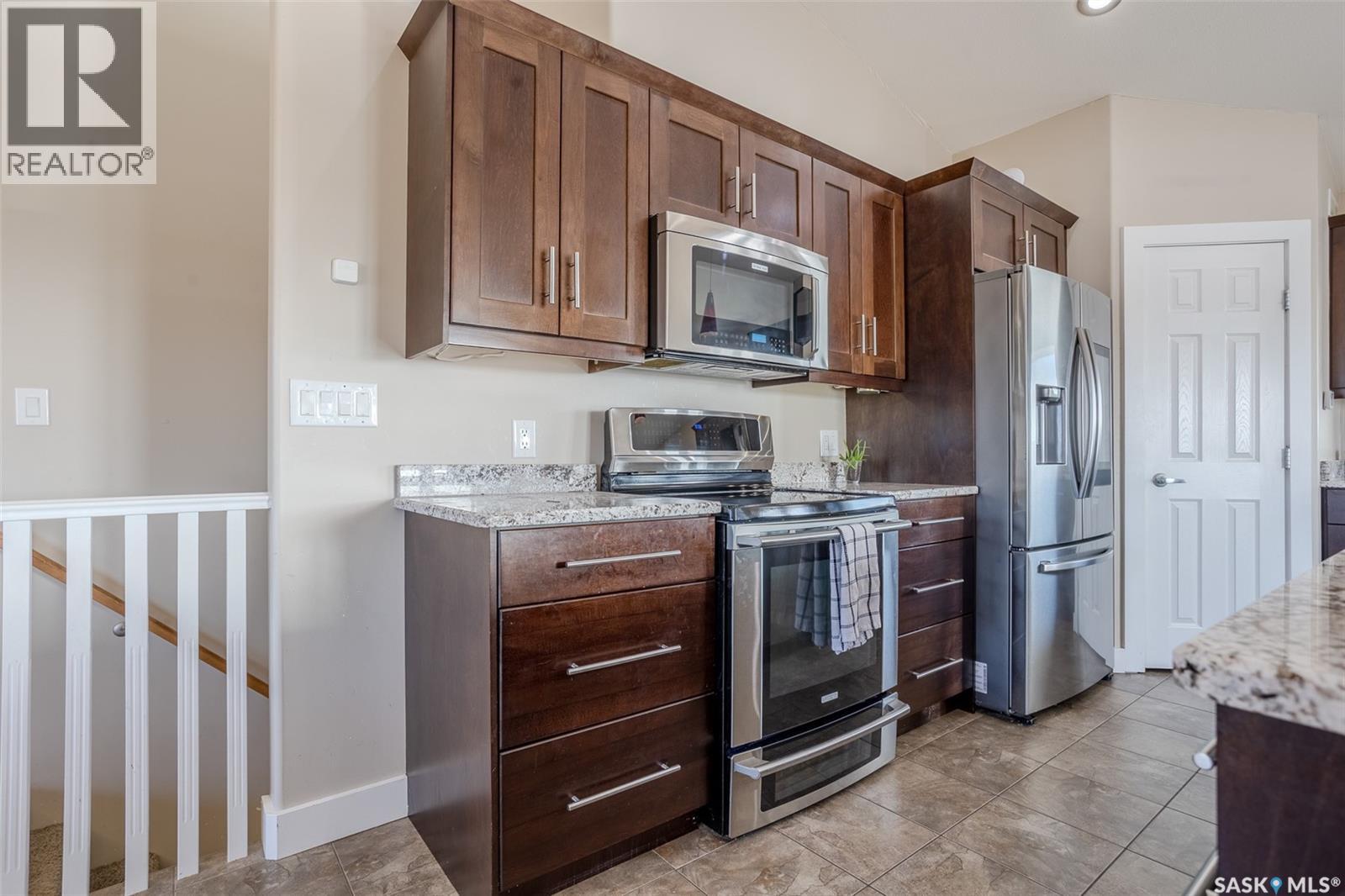 29 Elkwood Drive, Dundurn Rm No. 314, Saskatchewan  S7C 0C5 - Photo 7 - SK031245