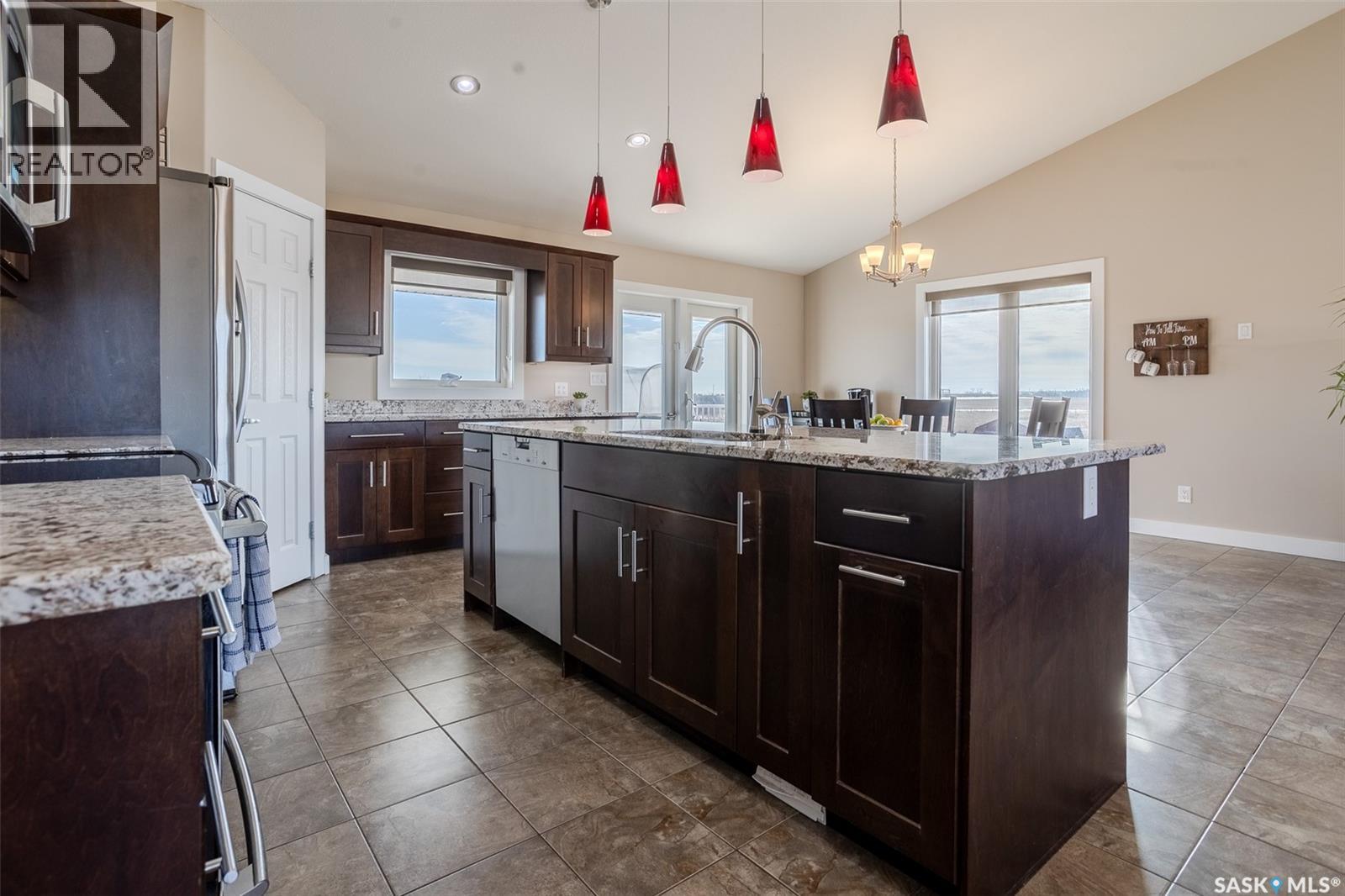 29 Elkwood Drive, Dundurn Rm No. 314, Saskatchewan  S7C 0C5 - Photo 8 - SK031245