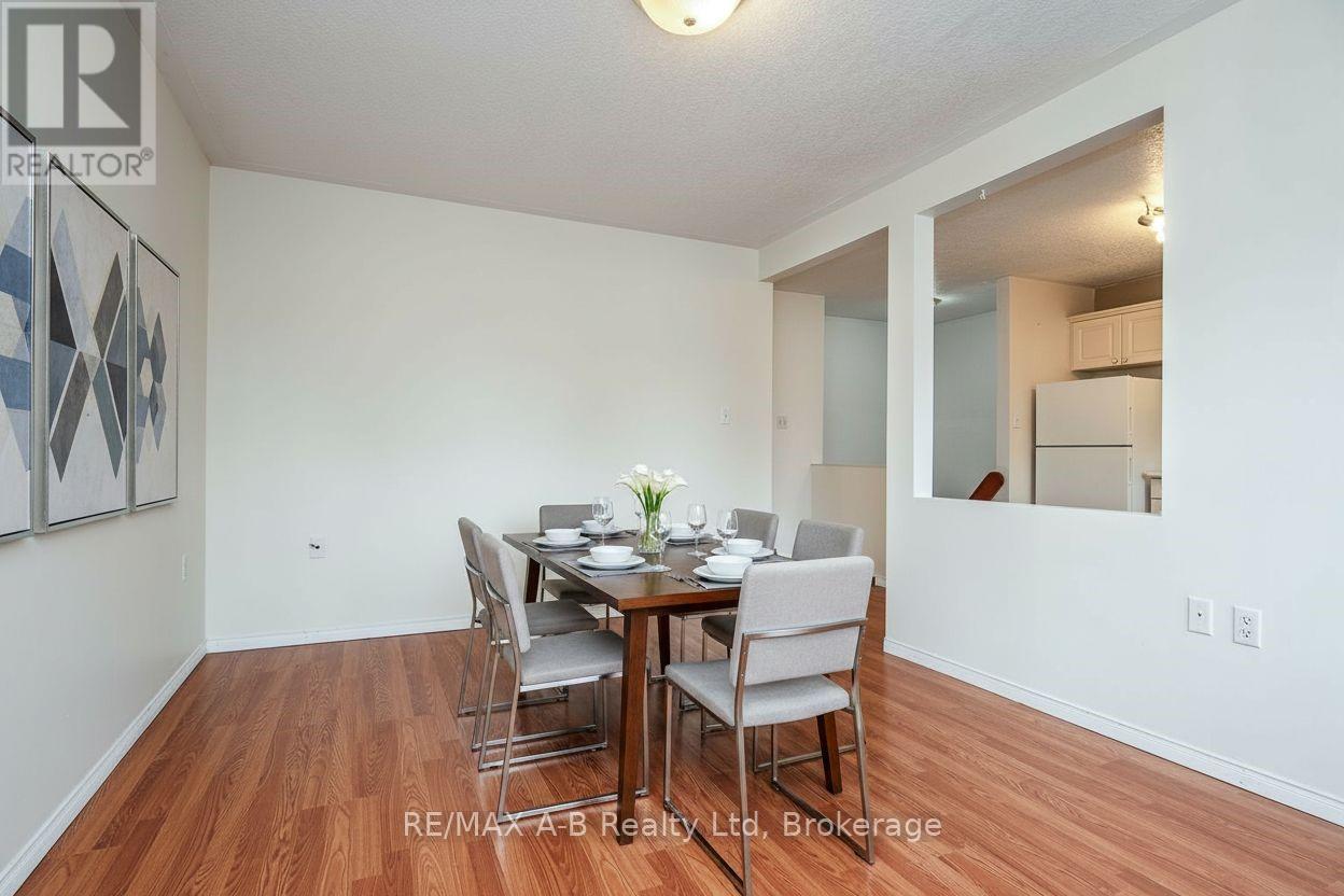 209 Jacob Street, Wilmot, Ontario  N3A 1C5 - Photo 16 - X12915160