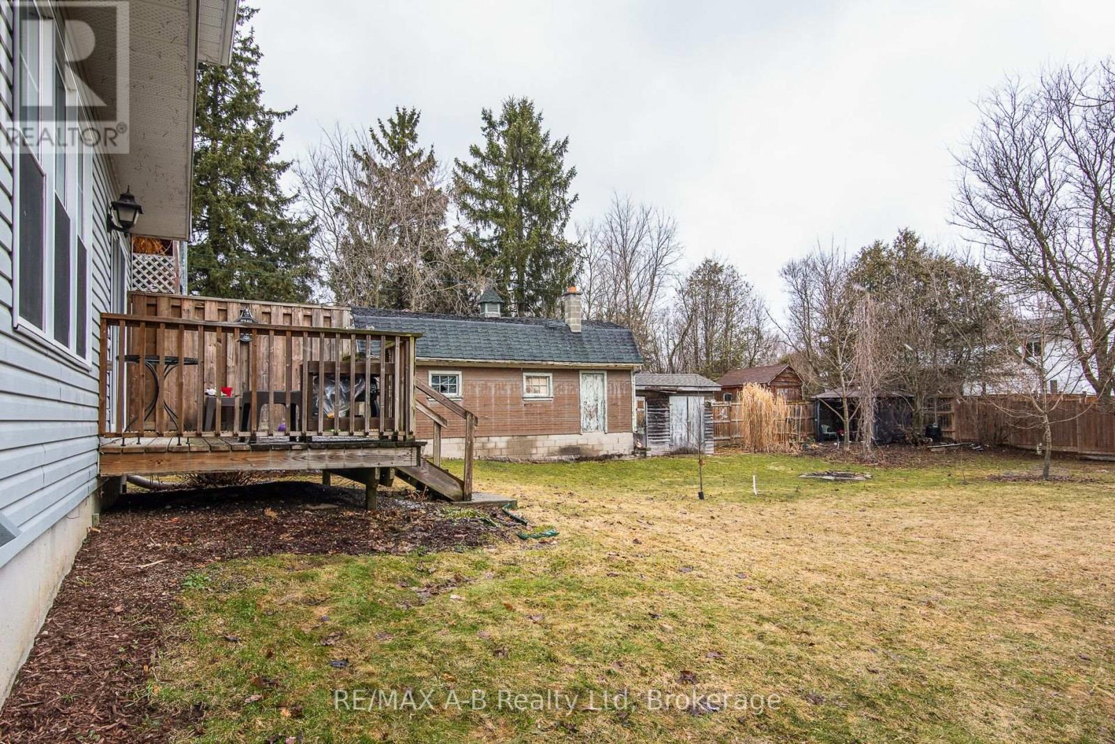 209 Jacob Street, Wilmot, Ontario  N3A 1C5 - Photo 5 - X12915160