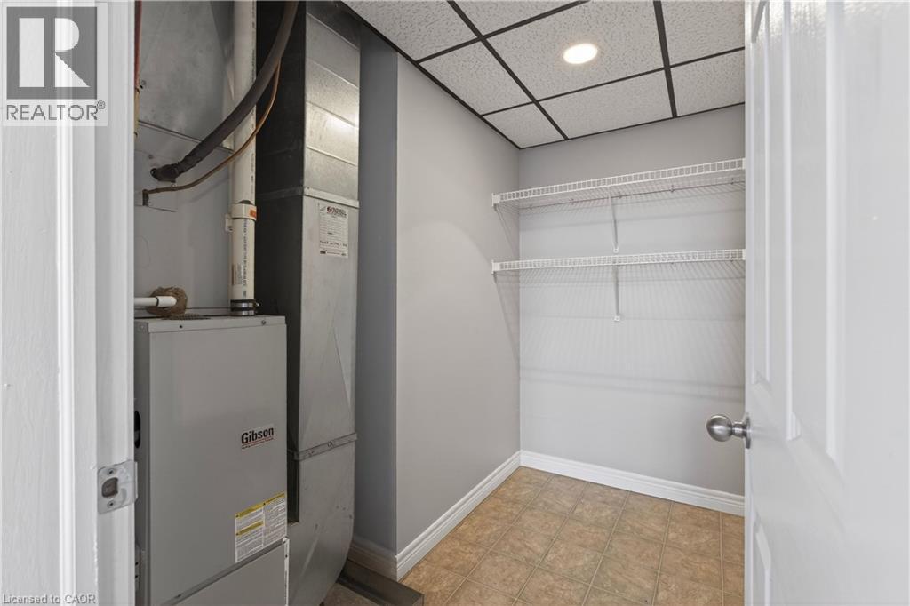 3 St Andrew Street Unit# 2, Ingersoll, Ontario  N5C 2T1 - Photo 15 - 40814833