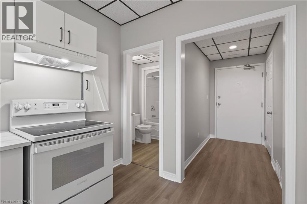 3 St Andrew Street Unit# 2, Ingersoll, Ontario  N5C 2T1 - Photo 6 - 40814833