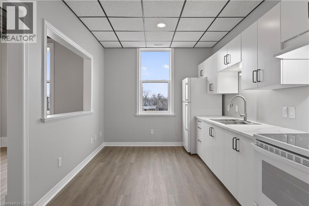 3 St Andrew Street Unit# 2, Ingersoll, Ontario  N5C 2T1 - Photo 9 - 40814833