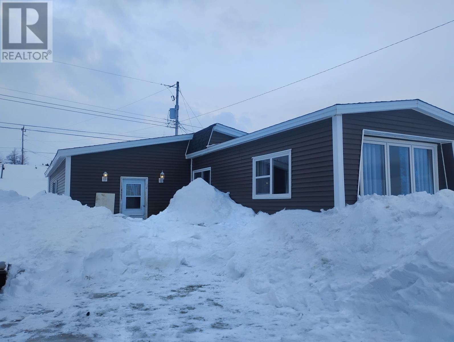 8 Ollerhead Road, St Anthony, Newfoundland & Labrador