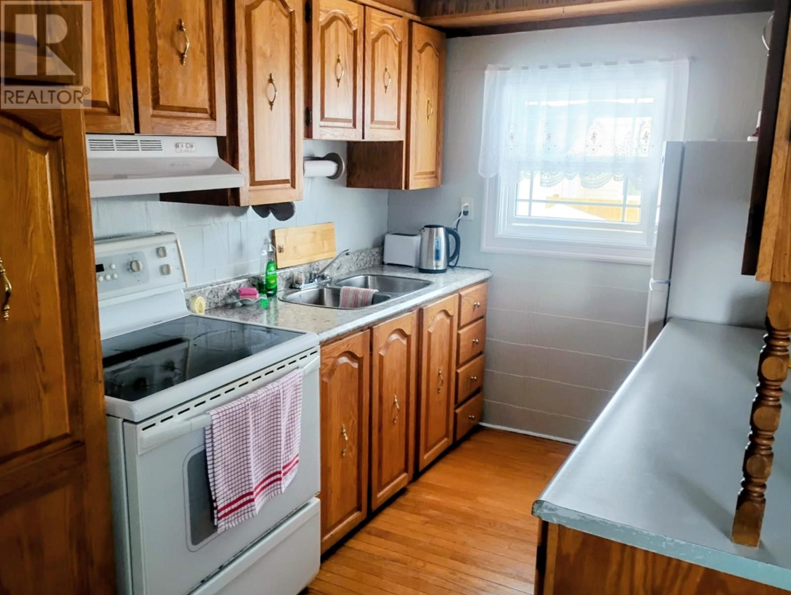 8 Ollerhead Road, St Anthony, Newfoundland & Labrador  A0K 4S0 - Photo 2 - 1295569