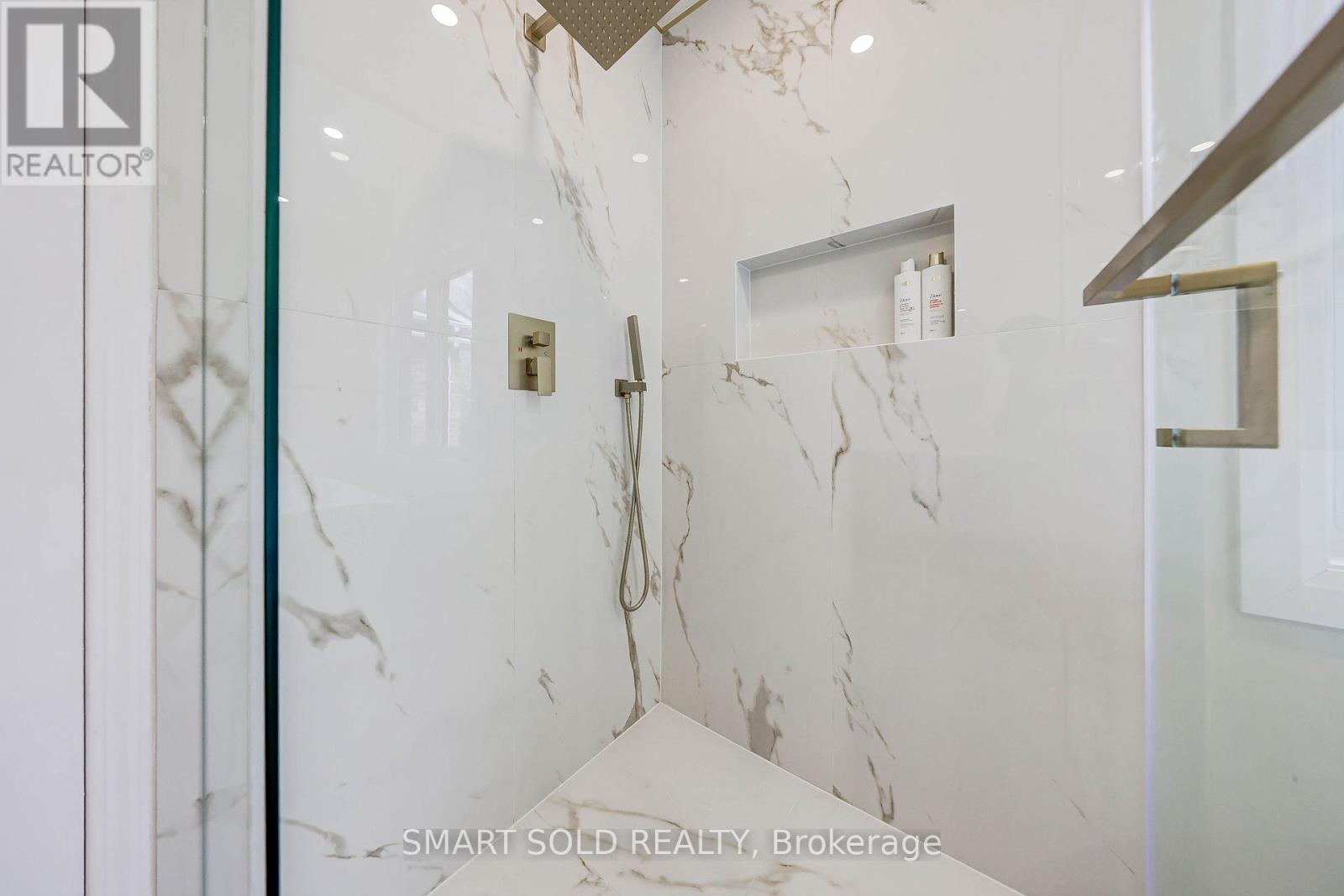 106 Wood Rim Drive, Richmond Hill, Ontario  L4E 4M9 - Photo 33 - N12922460