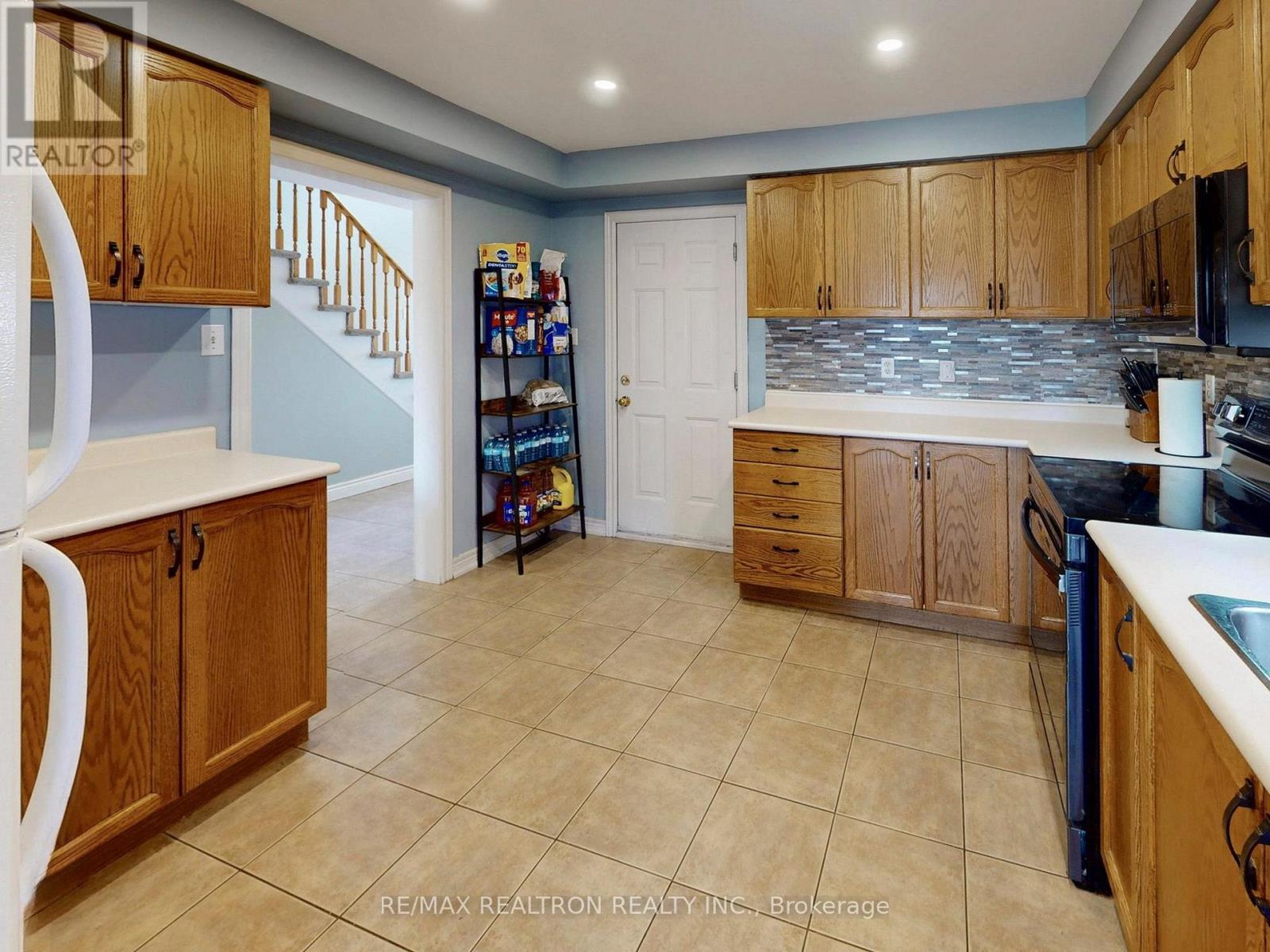 2264 Jack Crescent, Innisfil, Ontario  L9S 2C8 - Photo 16 - N12922492