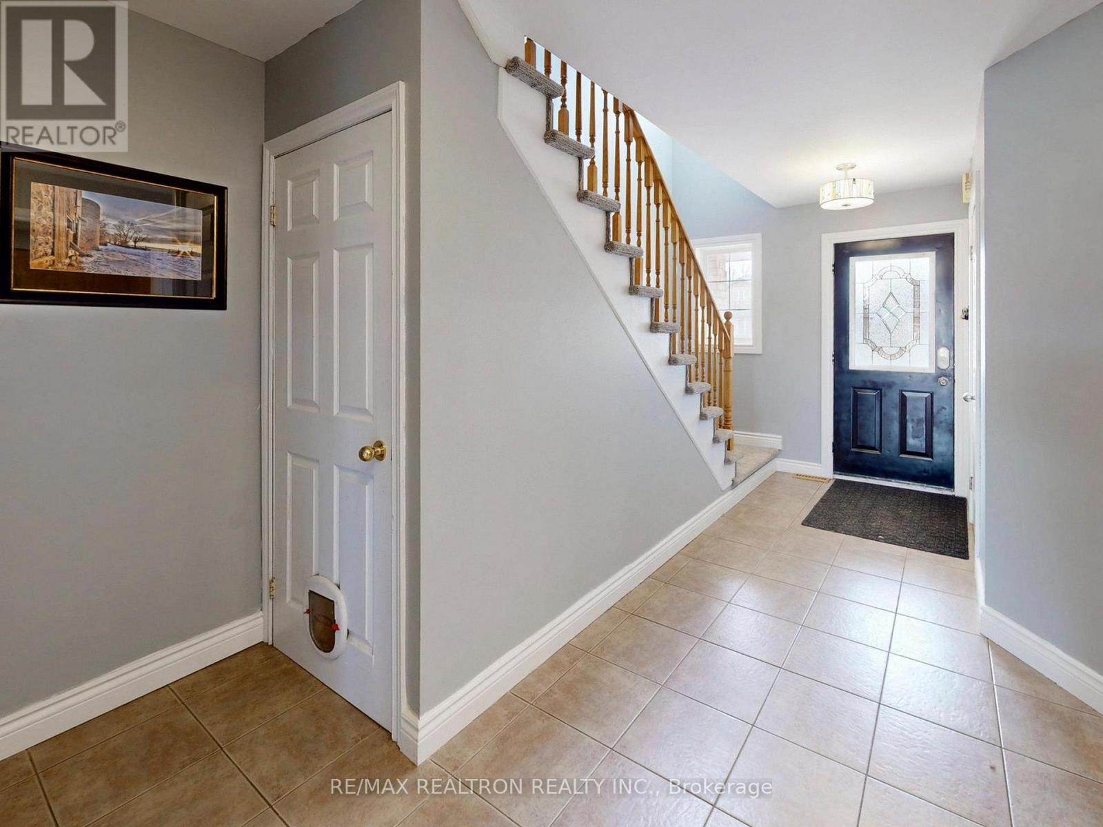 2264 Jack Crescent, Innisfil, Ontario  L9S 2C8 - Photo 8 - N12922492