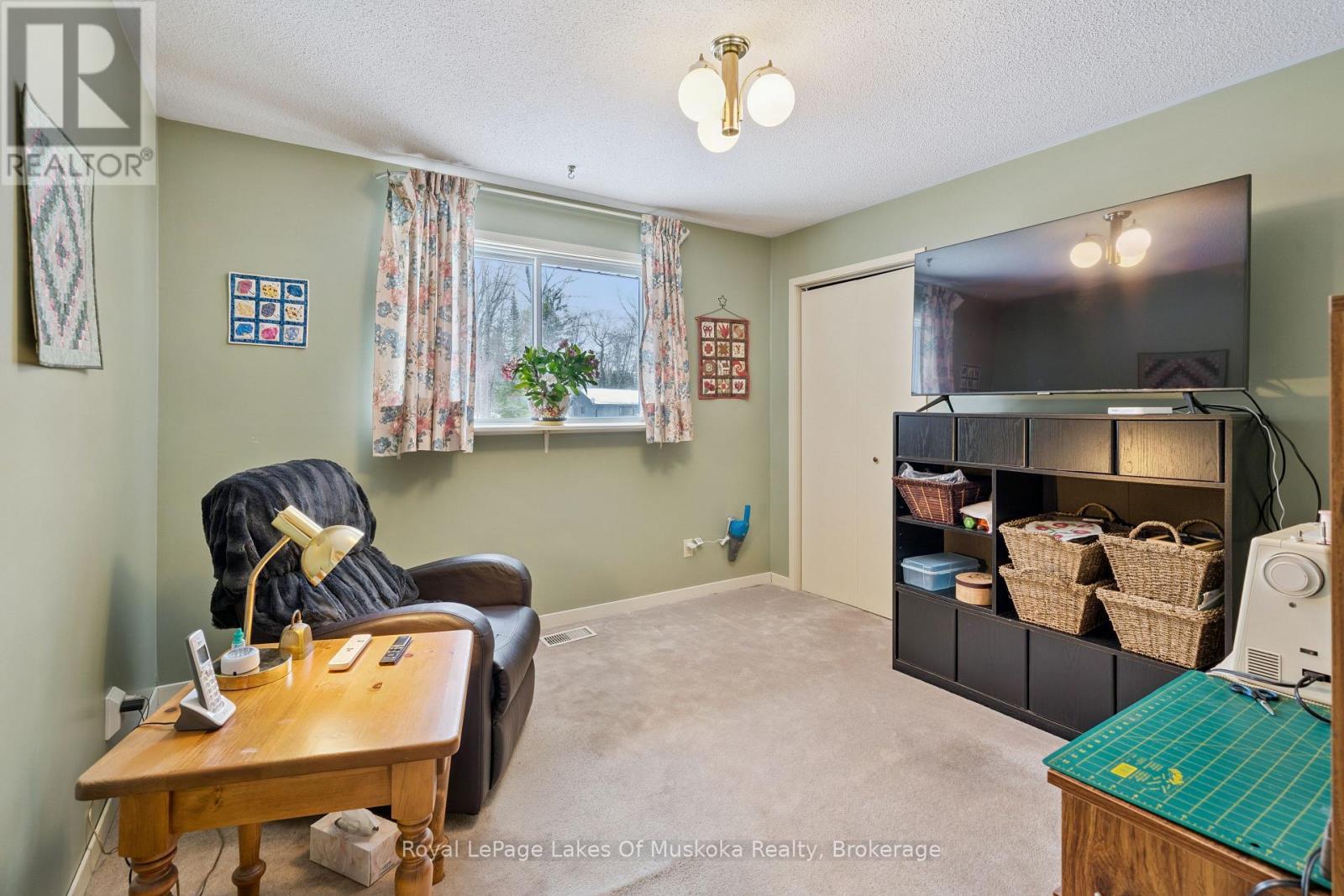 34 Jenner Court, Huntsville, Ontario  P0B 1L0 - Photo 19 - X12922558