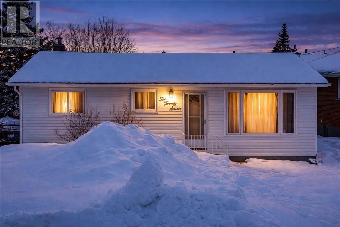 227 Charette Ave, Chelmsford, Ontario  P0M 1L0 - Photo 1 - 2126907