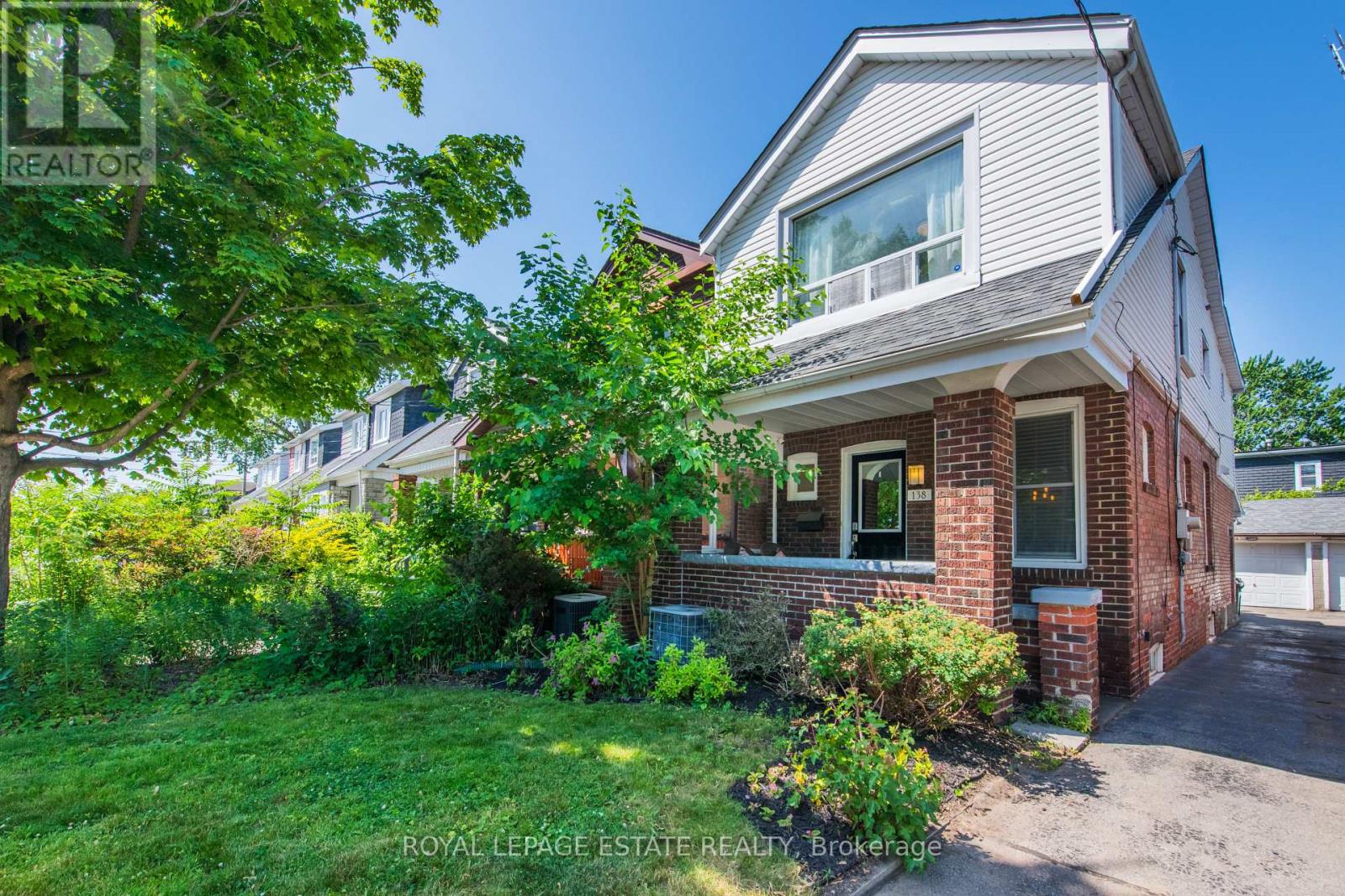 138 WOODMOUNT AVENUE, Toronto, Ontario