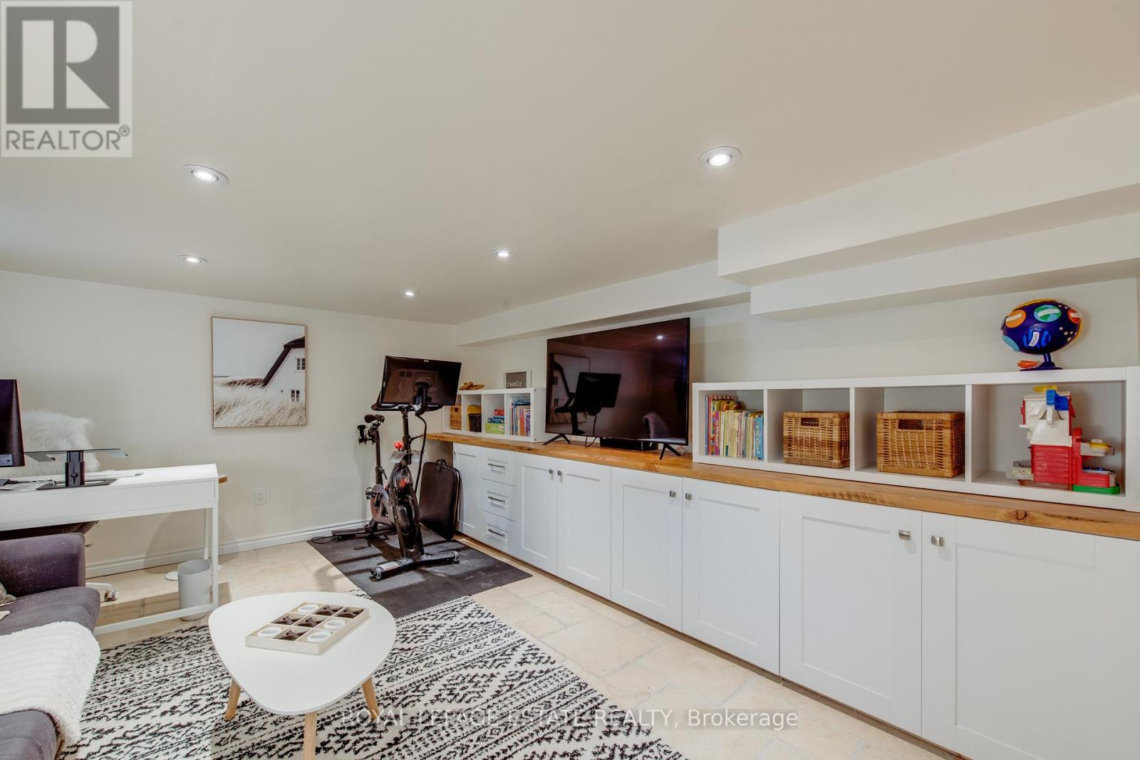 138 Woodmount Avenue, Toronto, Ontario  M4C 3Y8 - Photo 36 - E12922522